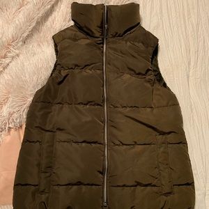 Puffer vest